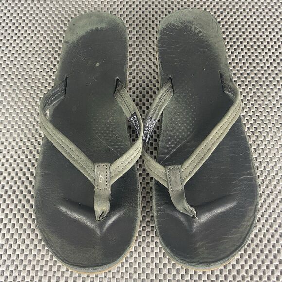 UGG Flip Flop Sandals Womens Size 8 Black Leather Slide Thong Sandals - Picture 1 of 12